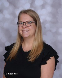 Melanie Sievewright .jpg